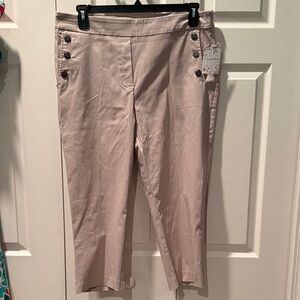 Women's 2x Khaki Capris with button accents